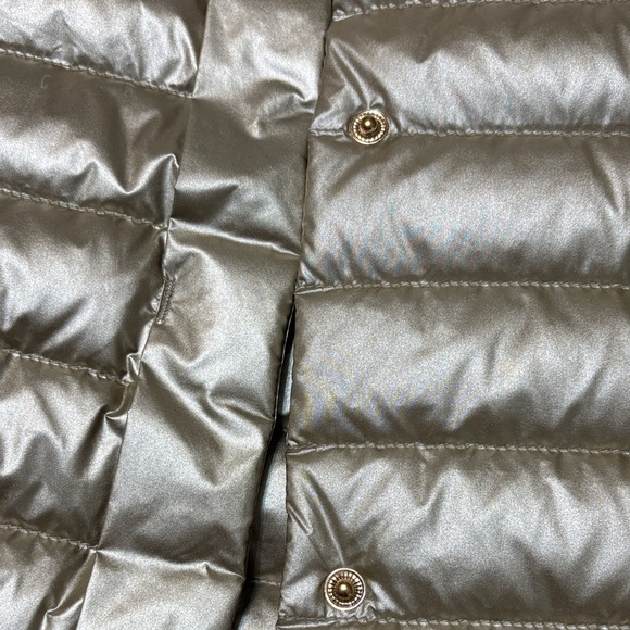J. McLaughlin Short-sleeve Gold Puffer Jacket - Picture 7 of 8
